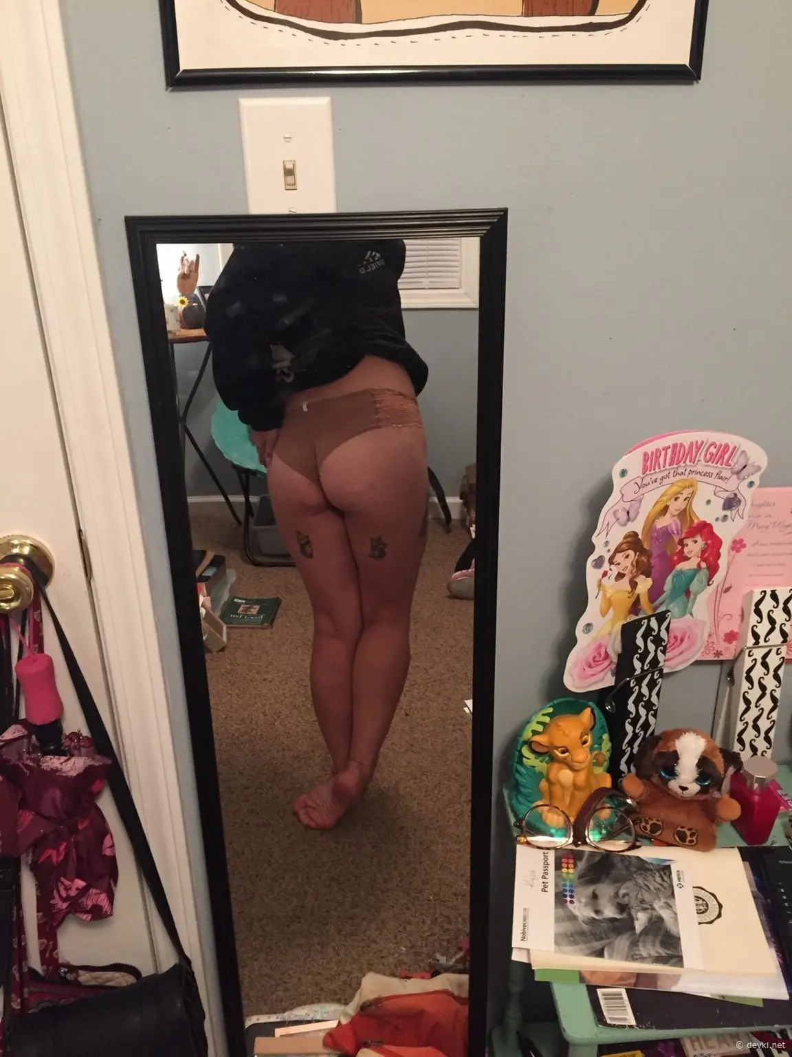 Naughty Neighbor Fully Nude on Camera: Explicit Amateur Photo