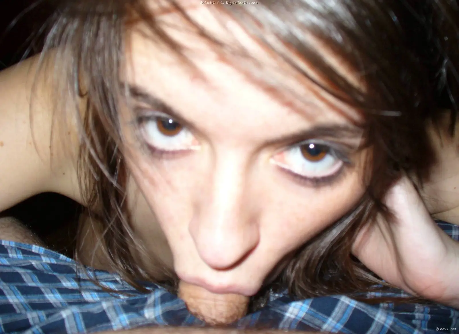 Hot Babe Covered in Cum: Amateur Porn Photo