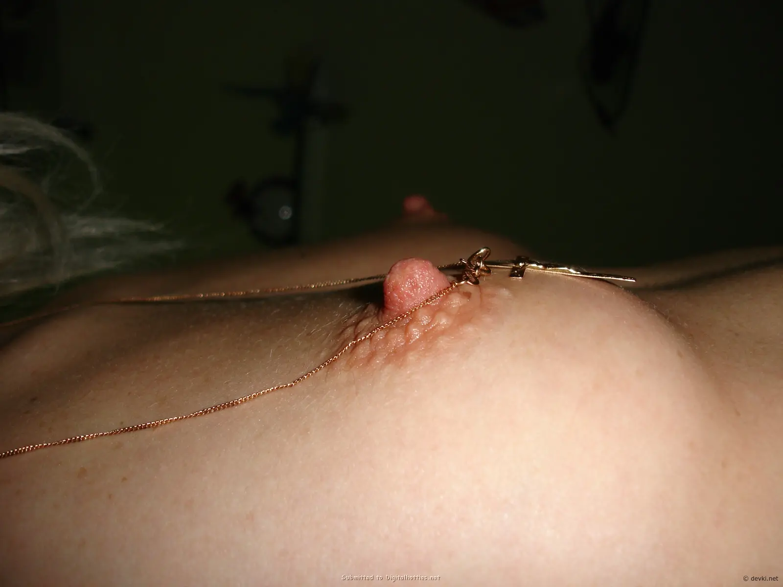 Blonde Amateur Loves Sex: Explicit Homemade Porn Photos