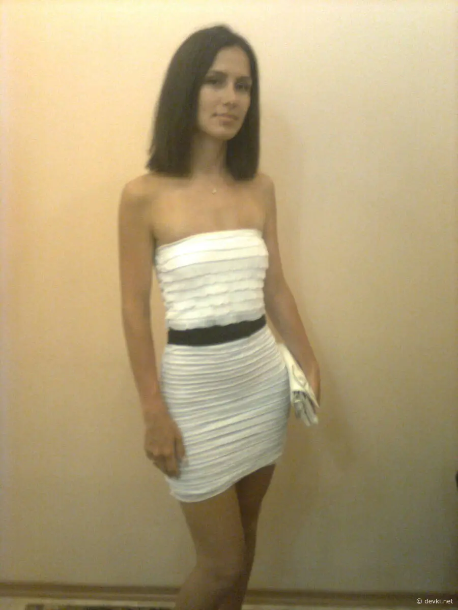 Harmony and Passion: The Art of Sexual Seduction in Amateur Porn Photos