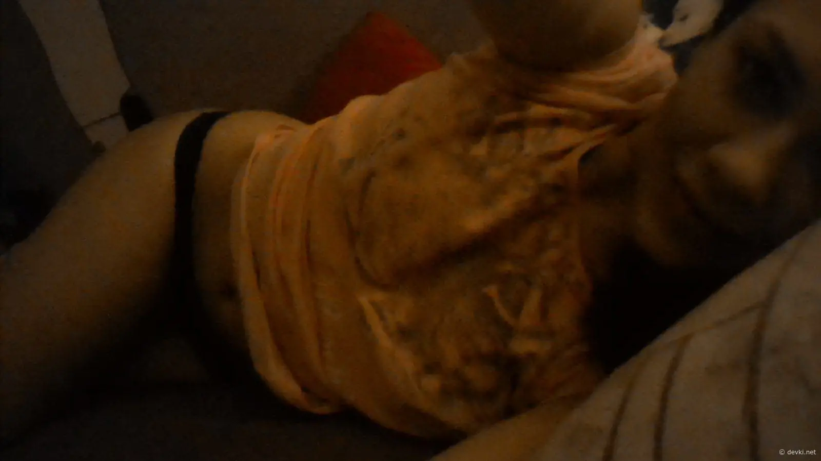 Stunning Girl Photo: Sexy and Beautiful Young Woman Captured in Sensual Pose