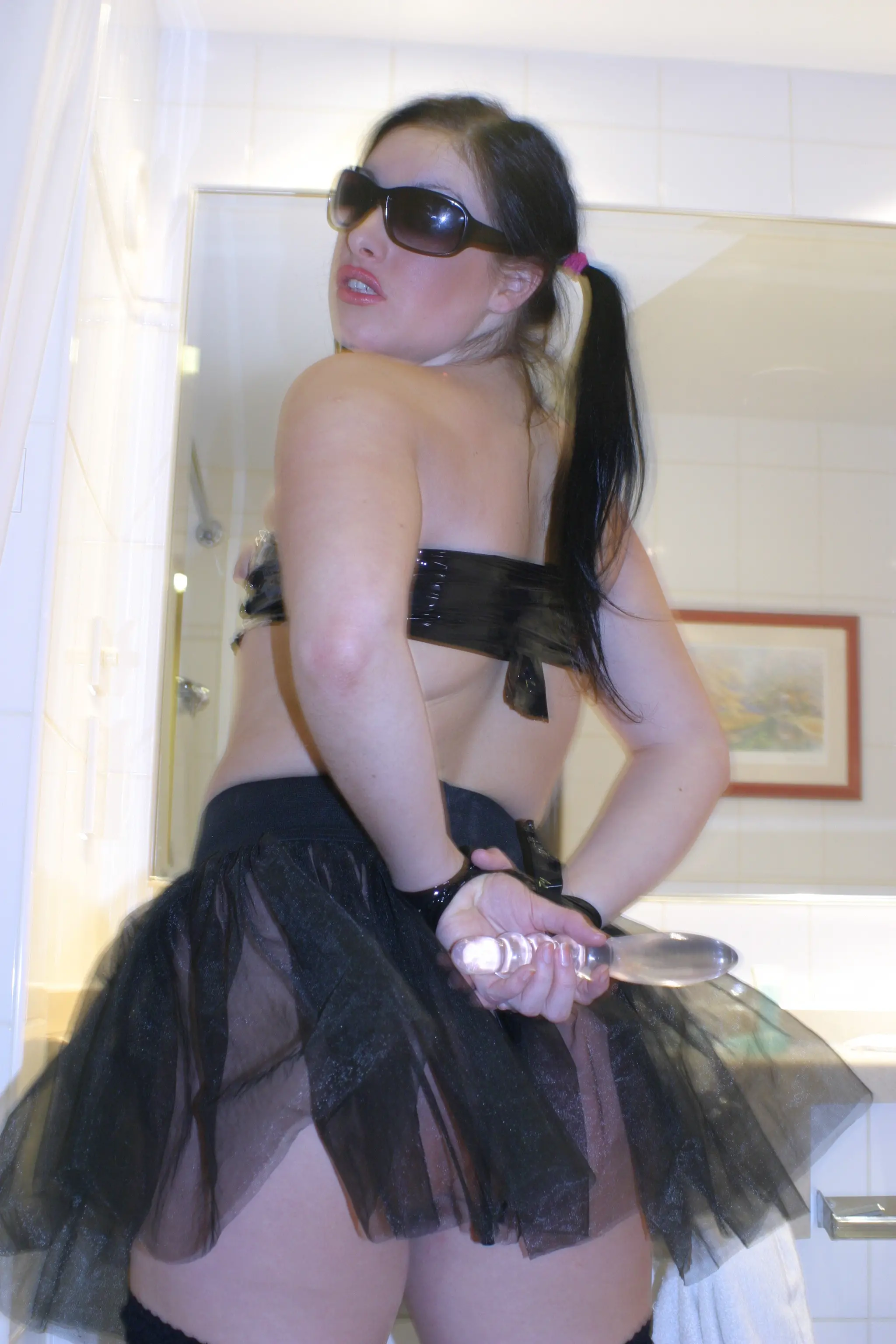 Amateur Woman Masturbates with Dildo in Tight Hole