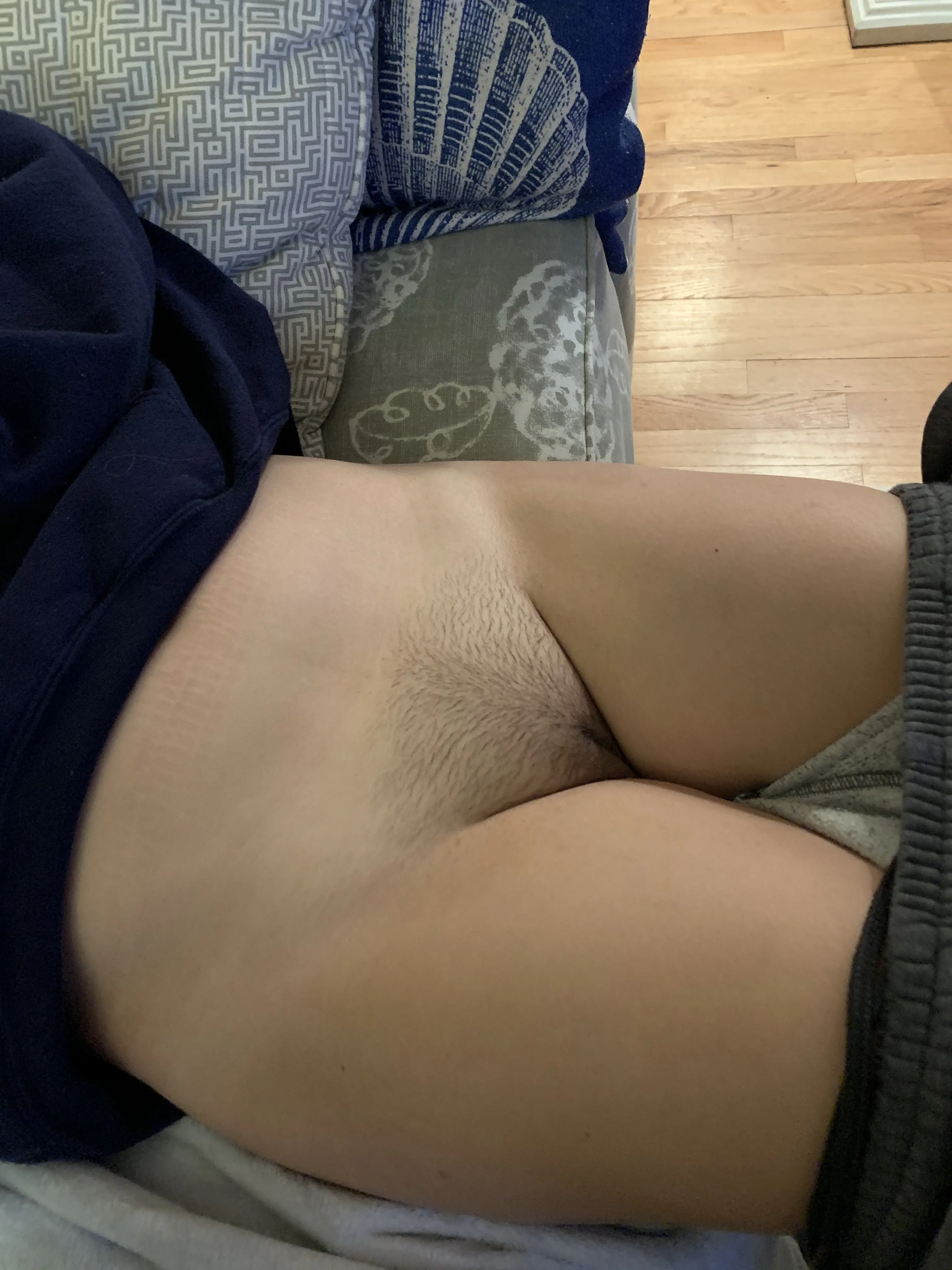 Amateur Slut's Explicit Porn Pics - Simple Girl Goes Wild!