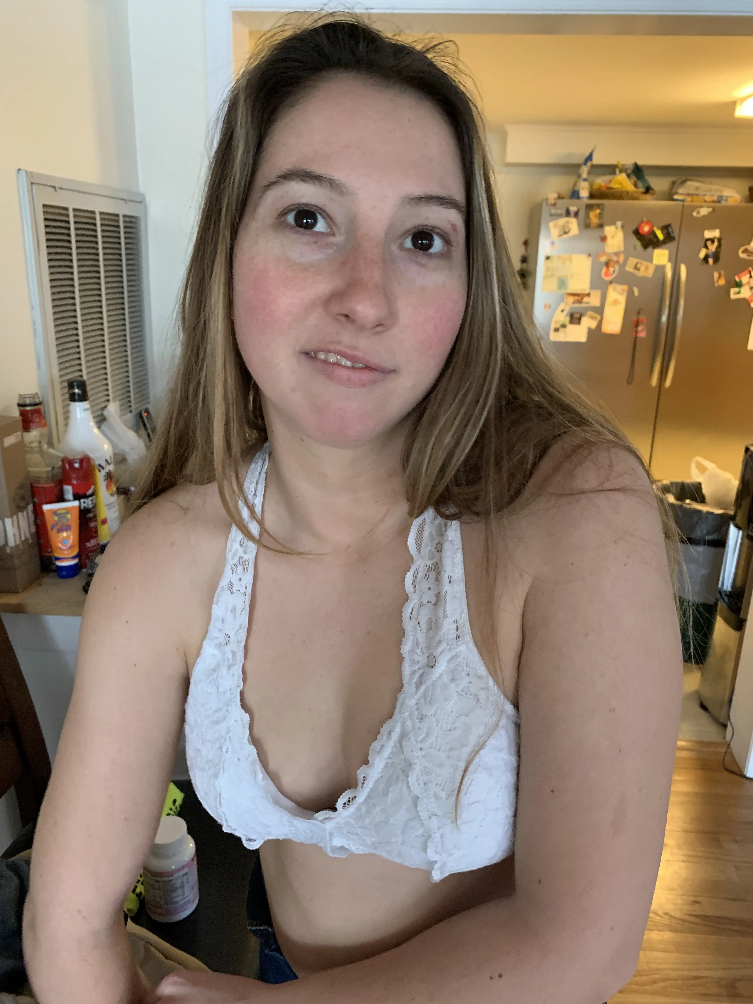 Amateur Slut's Explicit Porn Pics - Simple Girl Goes Wild!