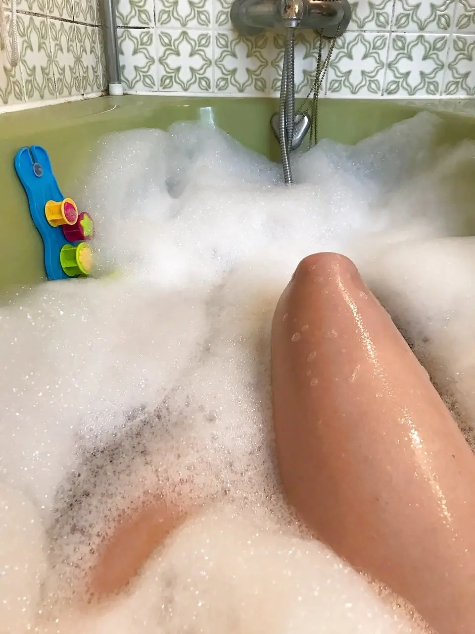 Explicit Amateur Smartphone Porn Pics - Private Selfies for Adults