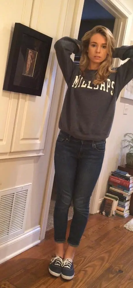 Blonde Bombshell's Super Hot Nude Pics: Amateur Pornography Exposed