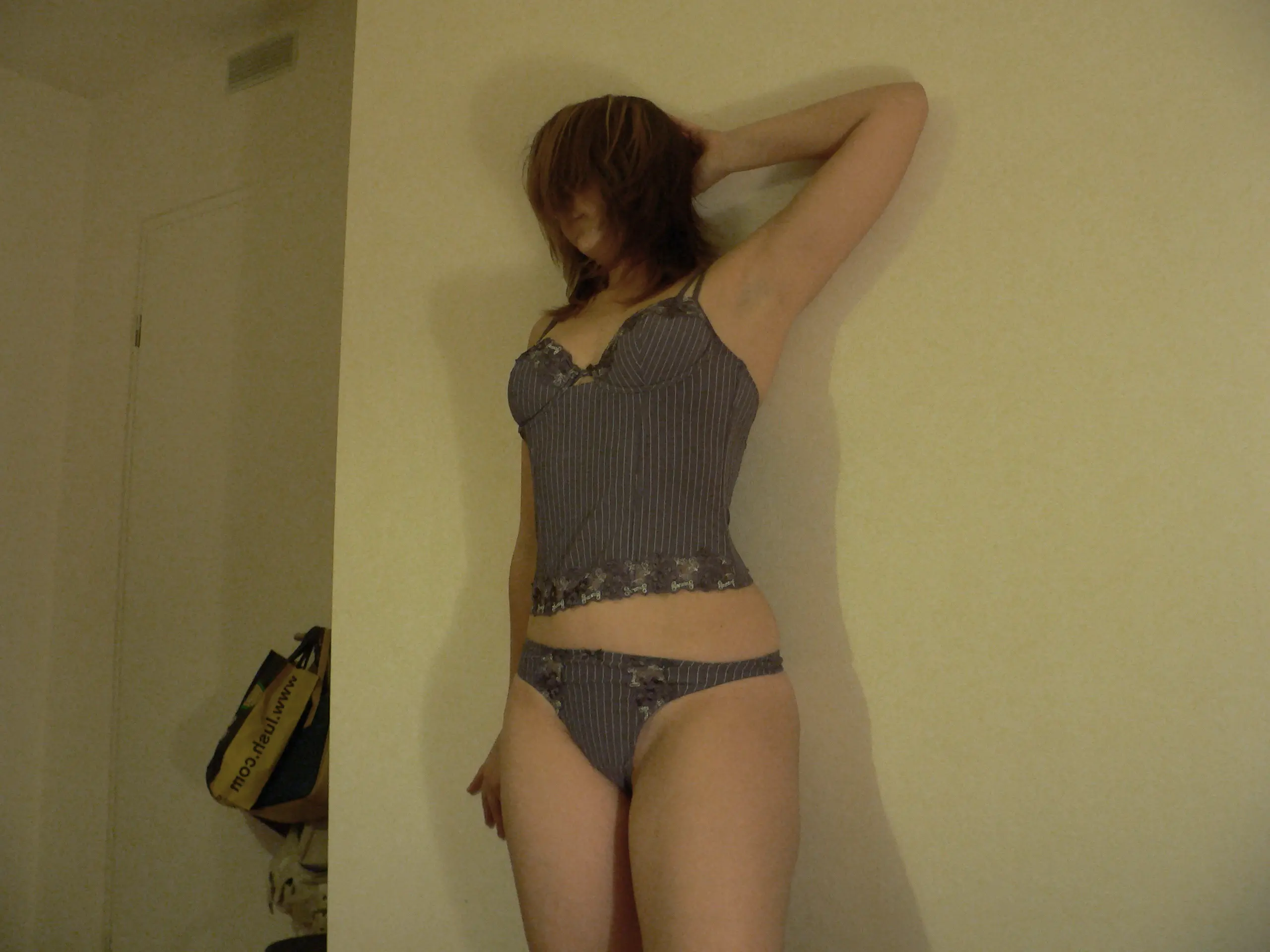 Hardcore amateur pounding of young slut in various positions