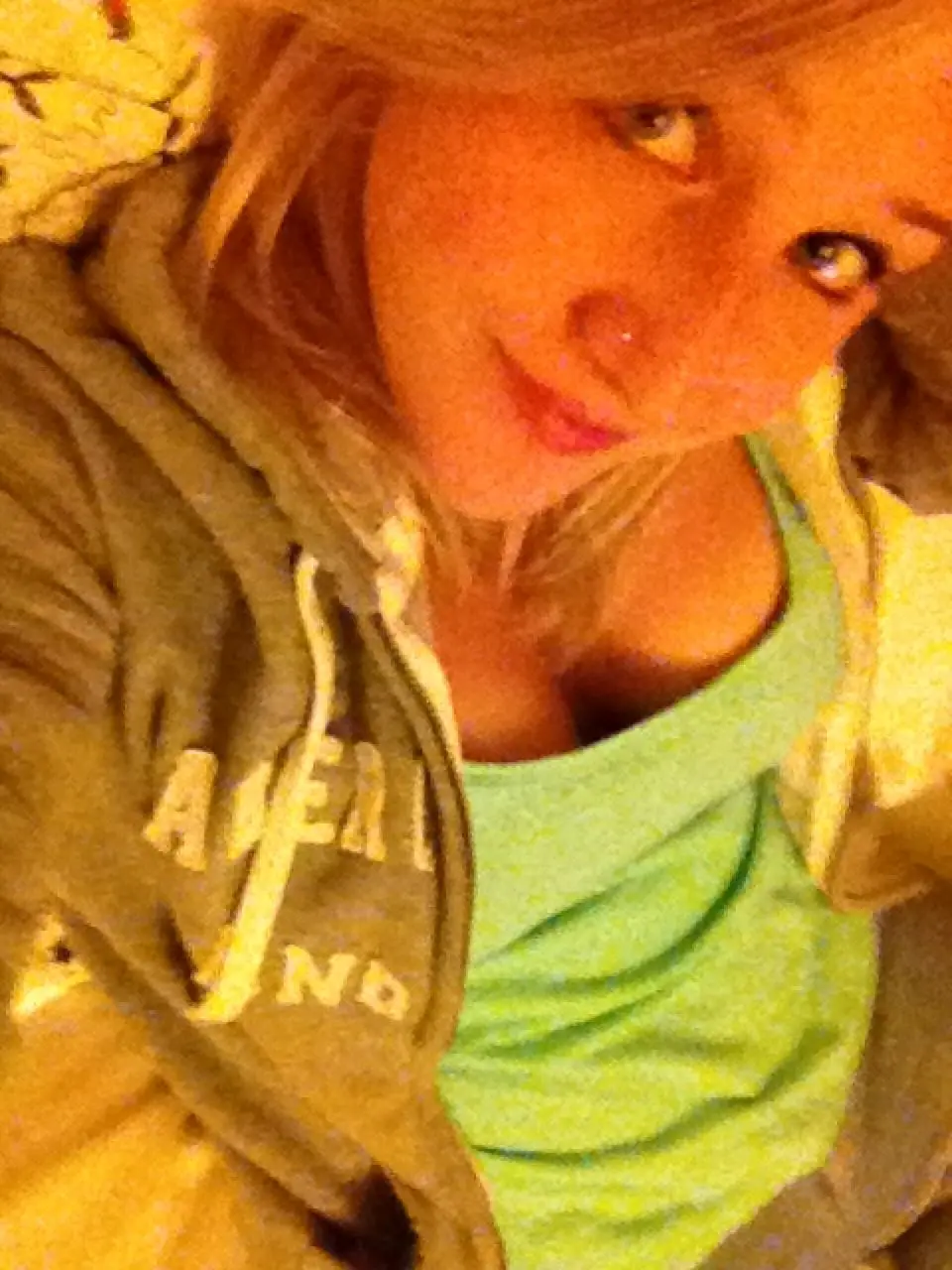 Blonde Gives Blowjob to Guy - Amateur Porn Photo