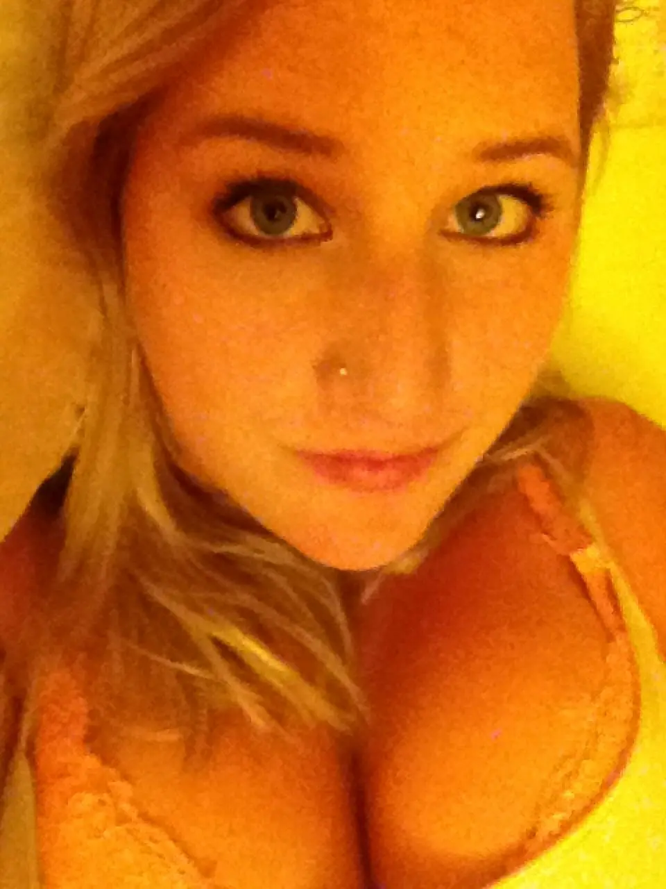 Blonde Gives Blowjob to Guy - Amateur Porn Photo