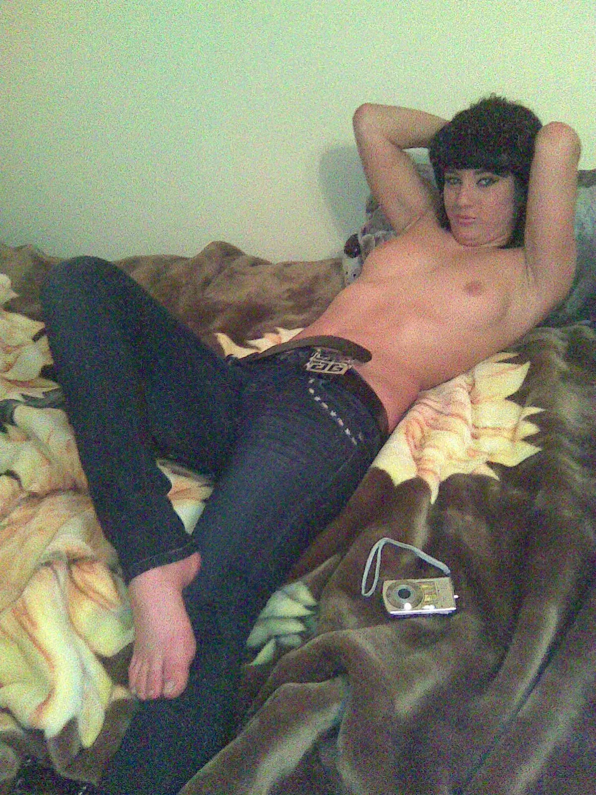 Hot Amateur Collection: Explicit Photos for Adults Only!