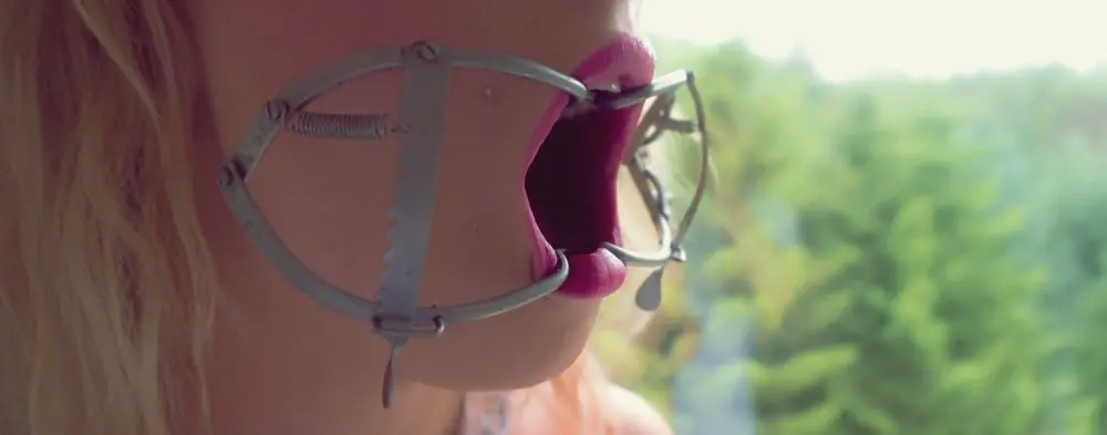 Hot Blonde Slut Amateur Porn Photos - Sexy, Ready to Fuck!