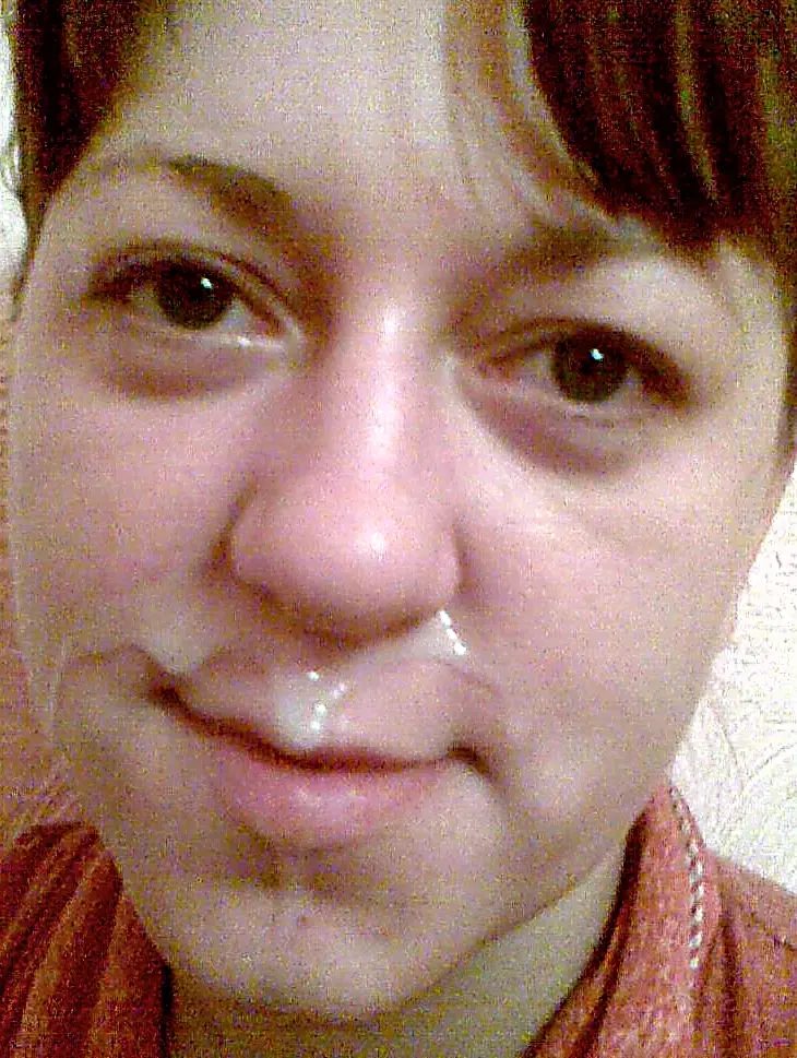 Hot Slut Gives Amazing Blowjob - Amateur Porn Photo