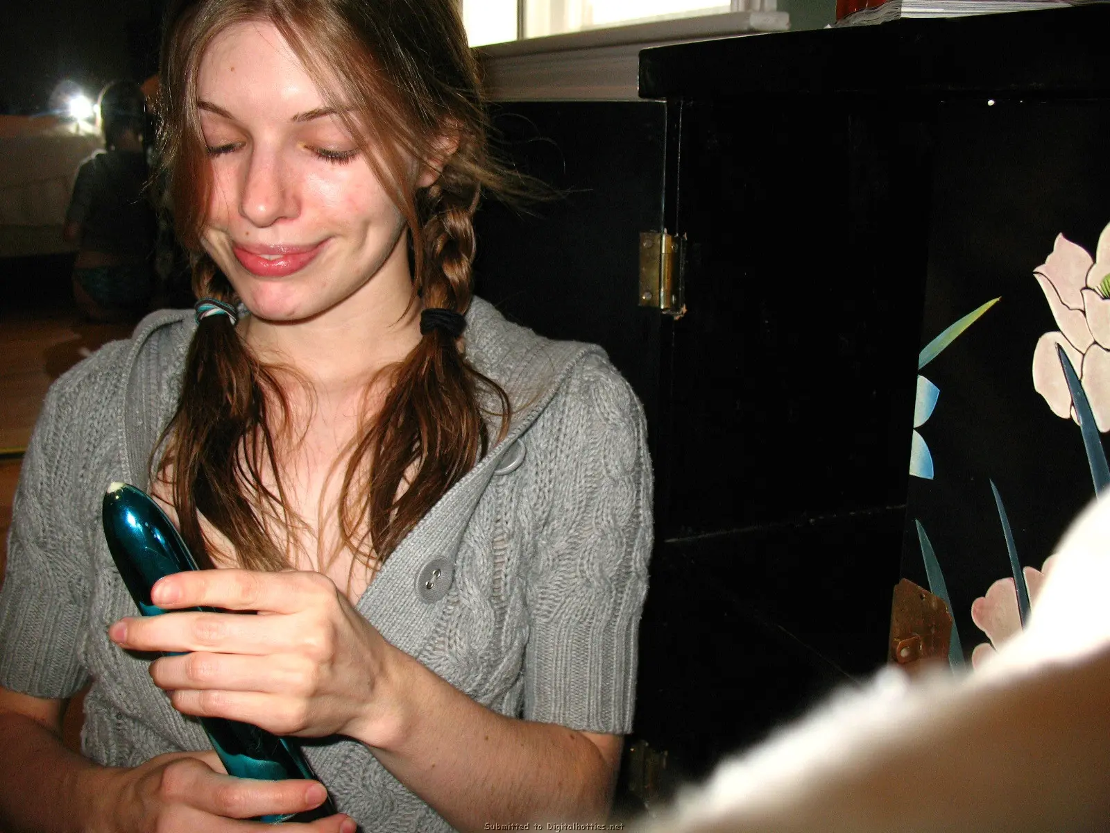 Online Sexual Adventures: Amateur Porn Photos for Explicit Pleasure