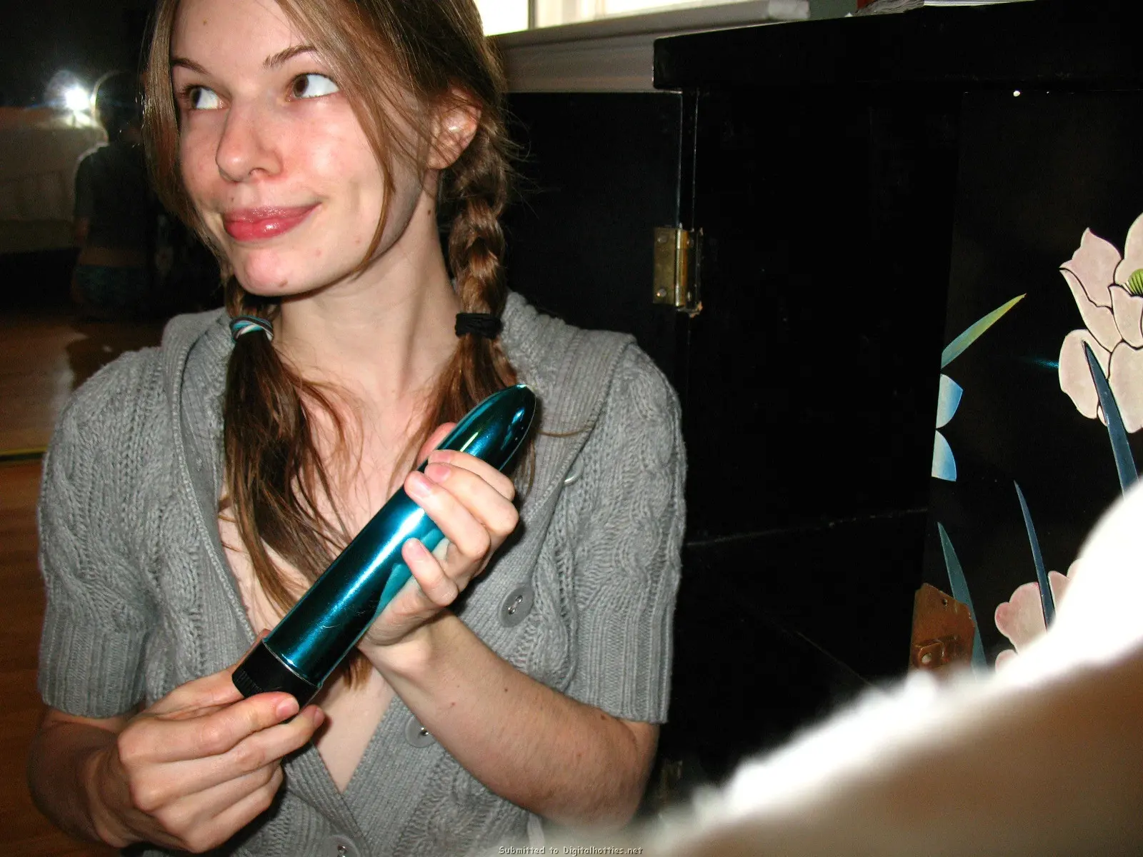 Online Sexual Adventures: Amateur Porn Photos for Explicit Pleasure