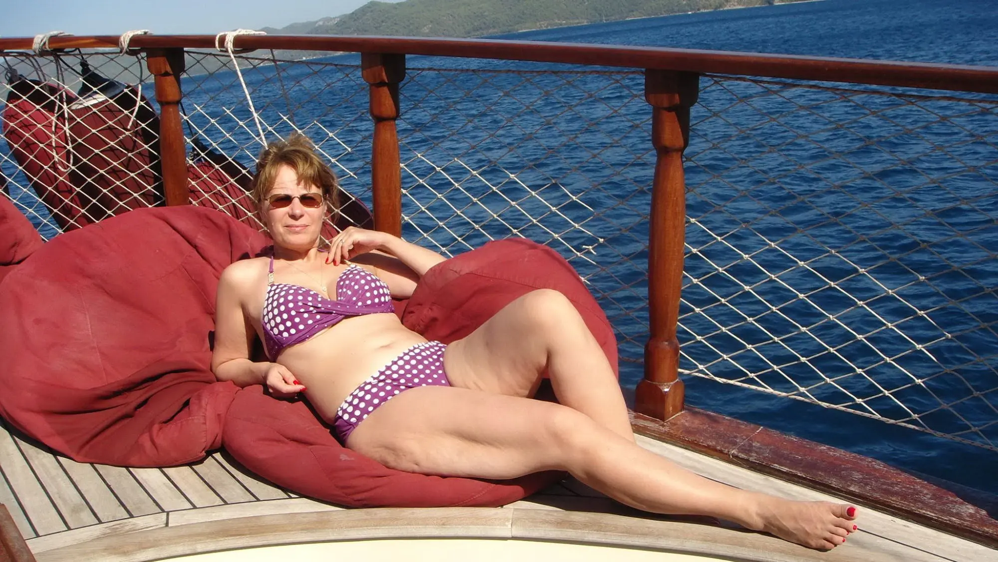 Sensual Confessions in Amateur Mature Woman Porn Photos