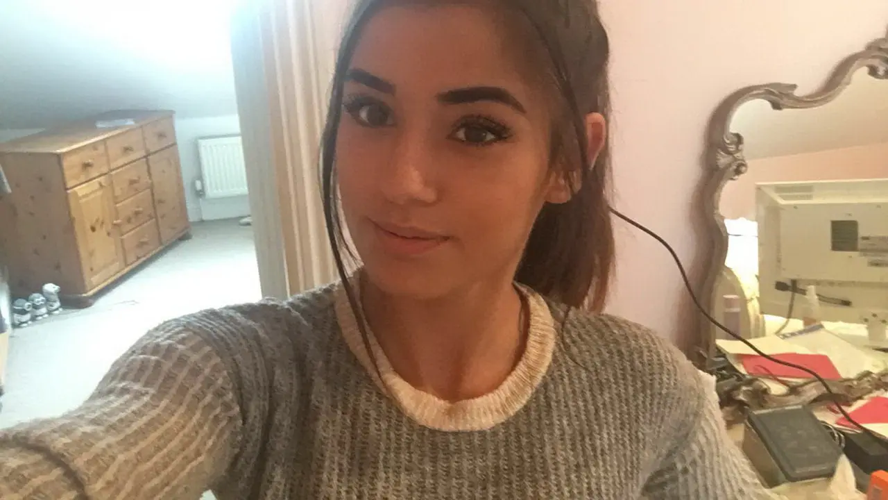 Naked Beauty Ambitions: Stunning Porn in Every Pixel!