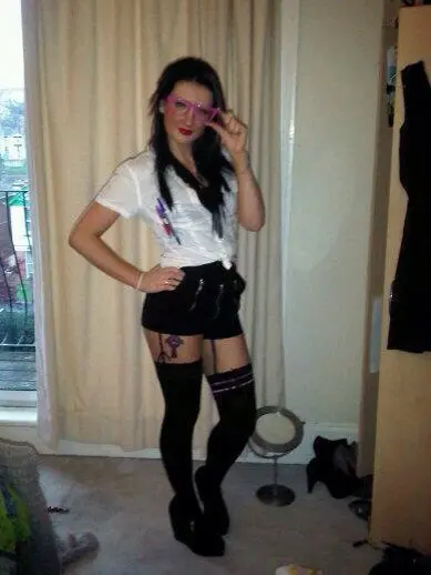 Hot babe rides boyfriend's huge cock in amateur porn pic