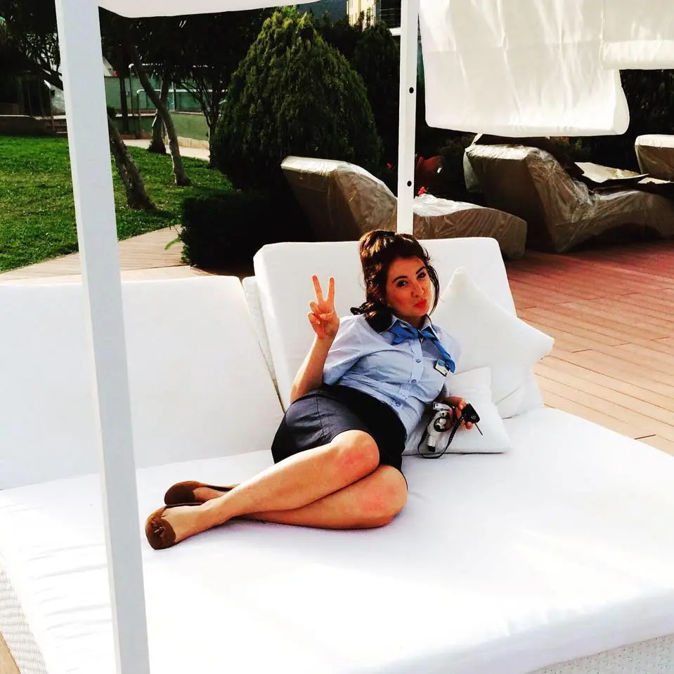 Hot babe rides boyfriend's huge cock in amateur porn pic