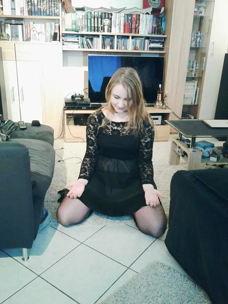 Curvy Kinky Amateur's Explicit Home Photos - XXX BBW Fetish Pics