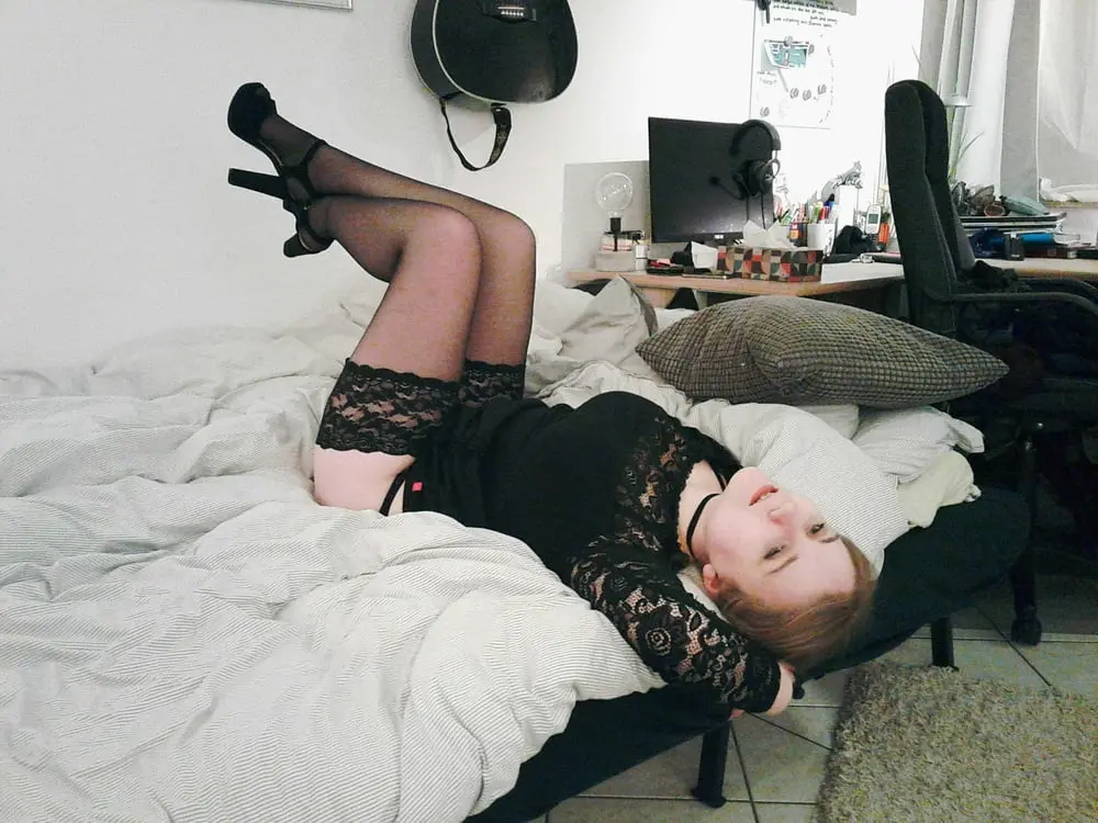 Curvy Kinky Amateur's Explicit Home Photos - XXX BBW Fetish Pics