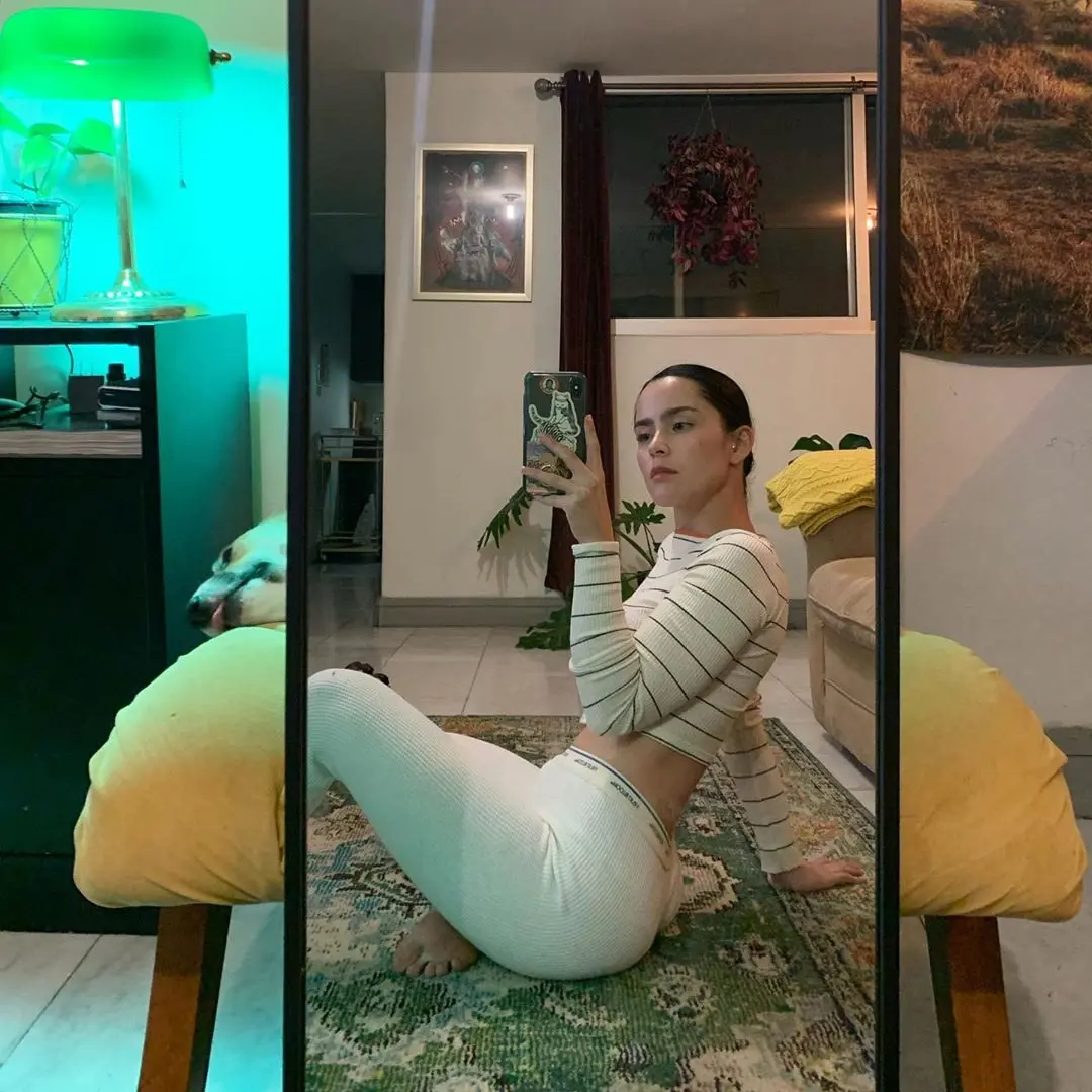 Sultry Stories: Babe Gives Blowjob - Amateur Porn Photo