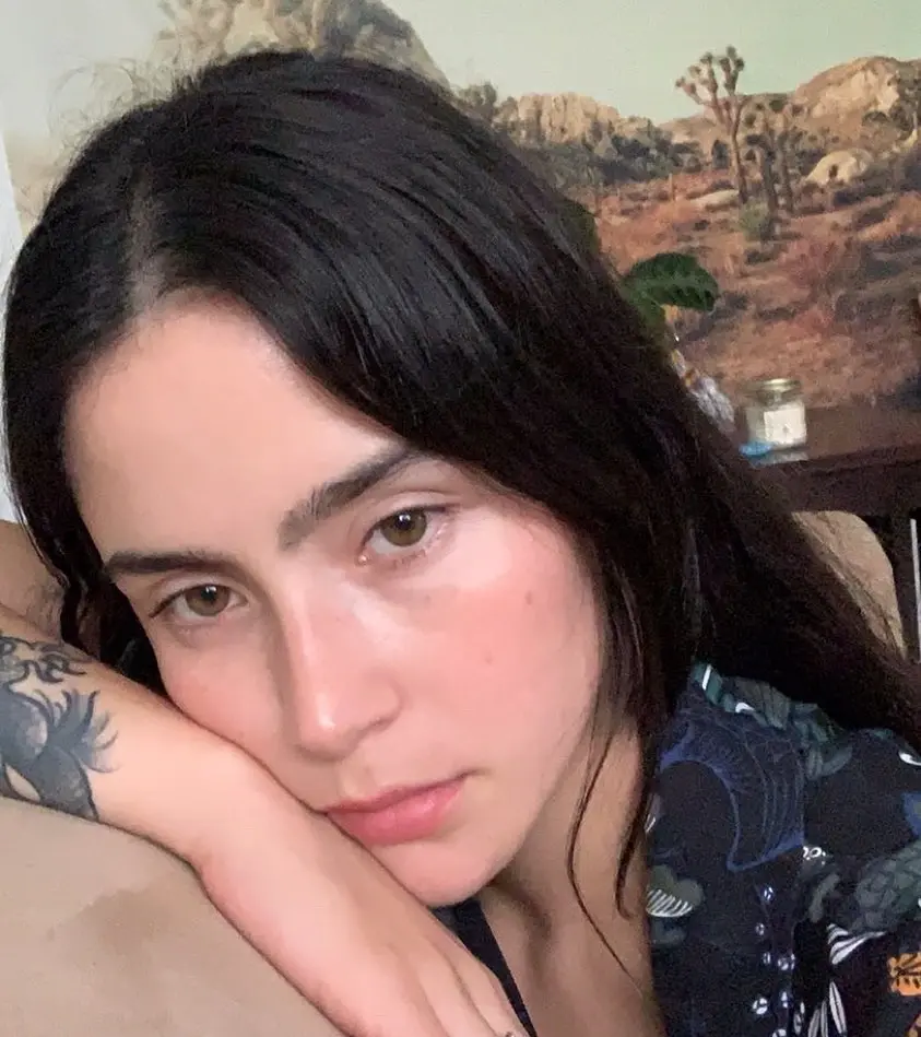 Sultry Stories: Babe Gives Blowjob - Amateur Porn Photo