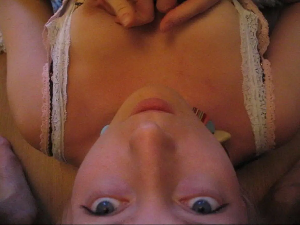 Explicit Amateur Porn Photos: Unleashed Lust Captured in Pictures!