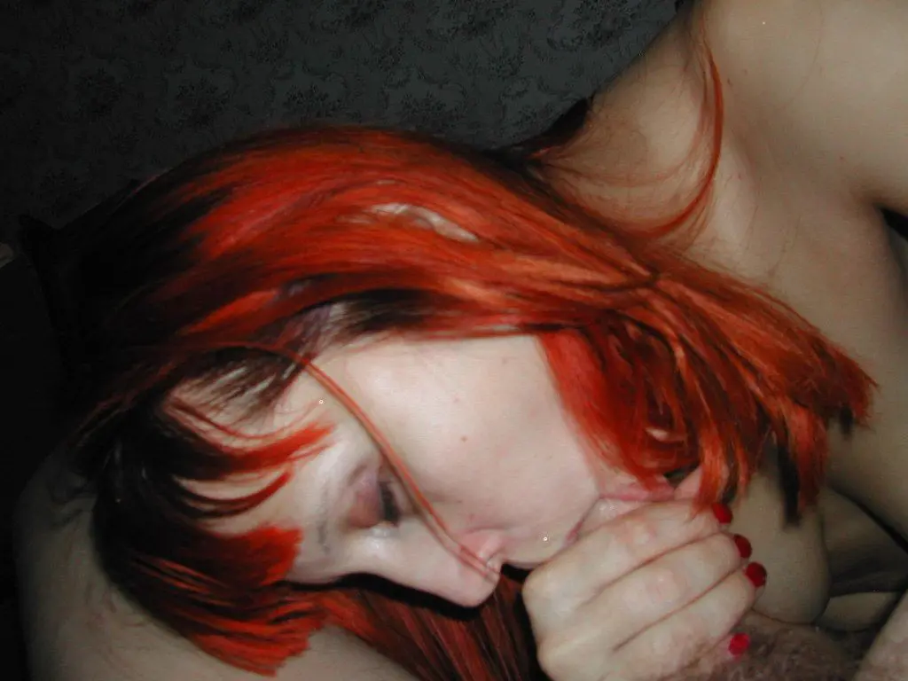 Russian slut rides bottle in homemade sex - explicit amateur porn photo