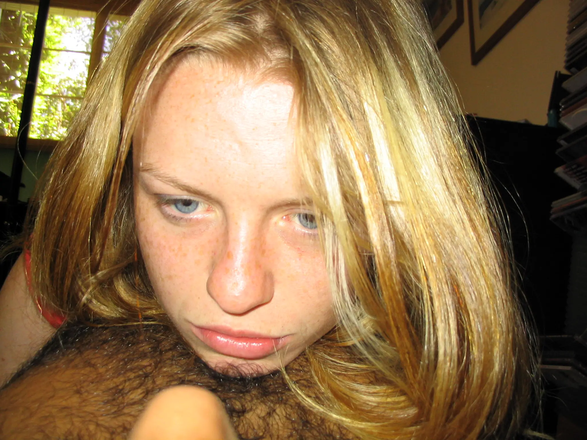 Seductive Amateur Porn Cutie: Explicit and Steamy XXX Photos!