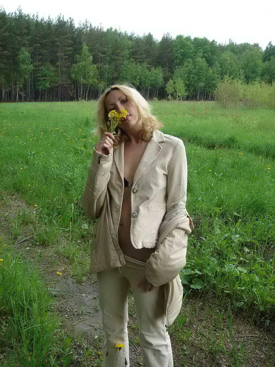 Passionate Amateur Sex Moments: Explicit Homemade Porn Pics