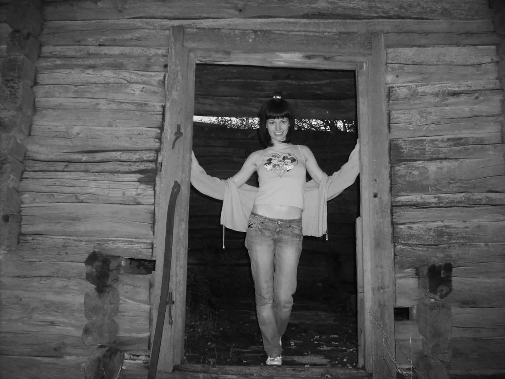 Private Sex Photos: Hot Girl Reveals Intimacy and Sizzling Moments