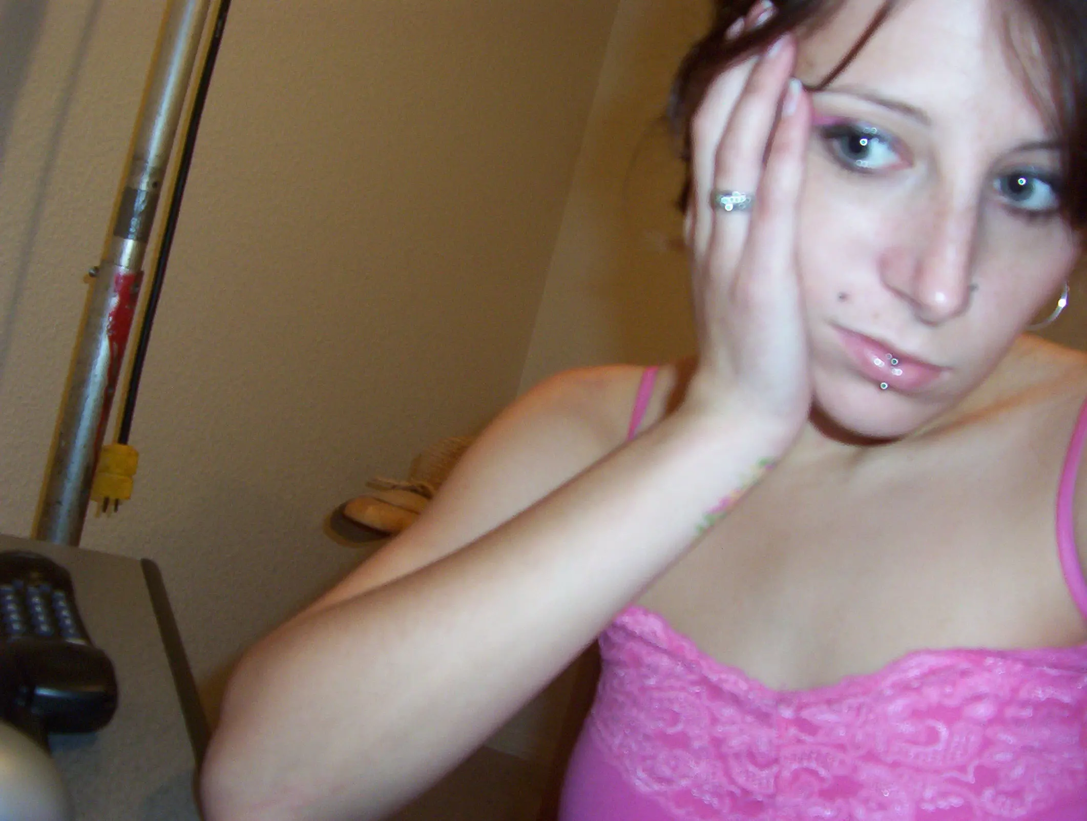 Extreme Amateur Porn Online: Indulge in Intimacy and Debauchery in Every Photo