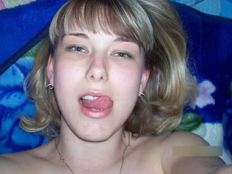 Watch Hot Amateur Porn with Sexy Babe Online