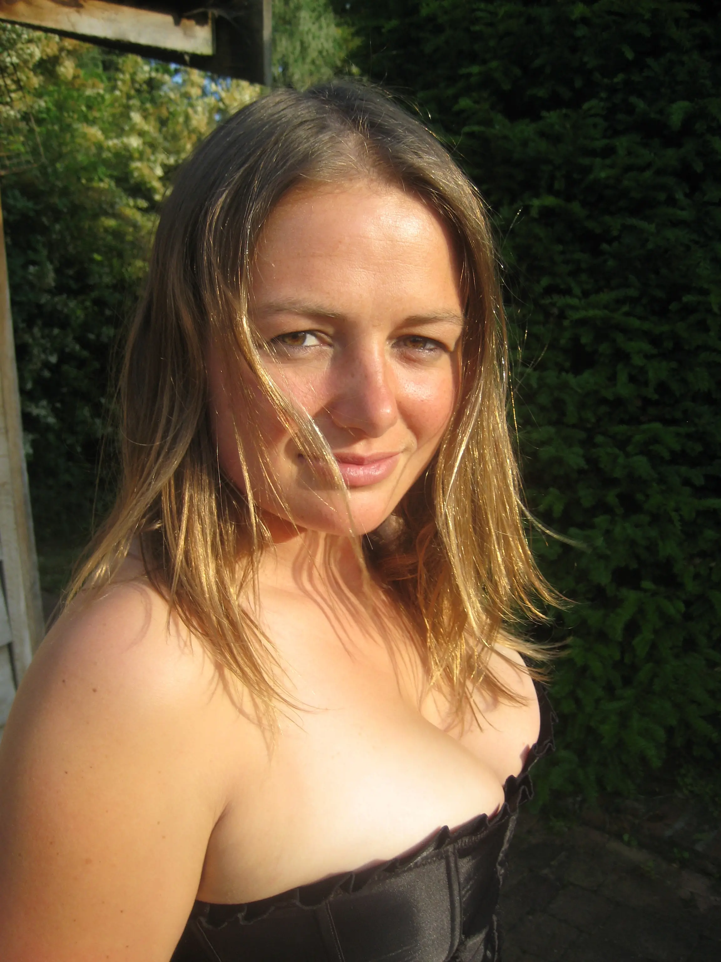 Explicit Young BBW's Intimate Selfies and Arousing Amateur Porn