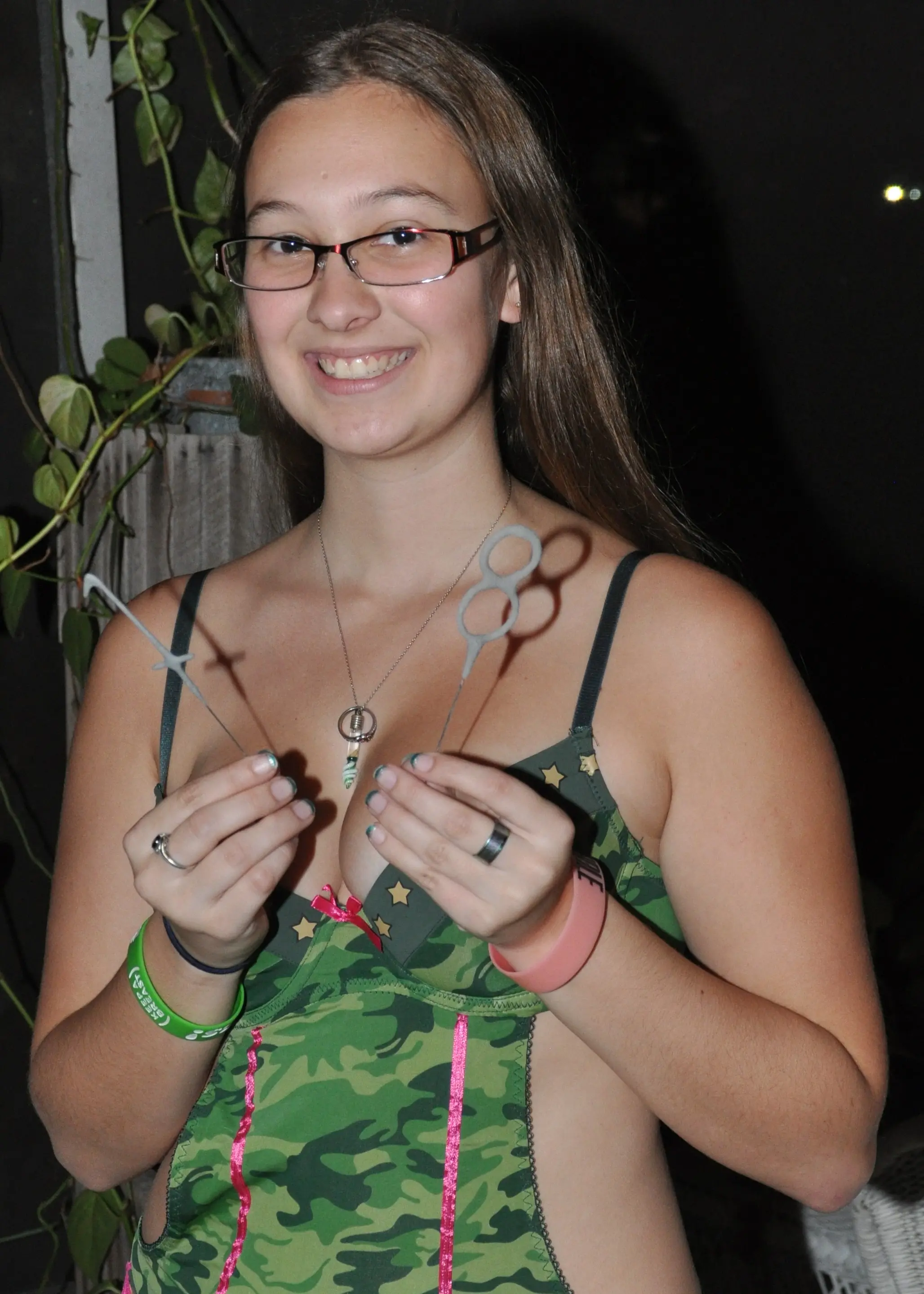 Amateur Porn Stars in Hardcore XXX Action - Explicit Porn Photos