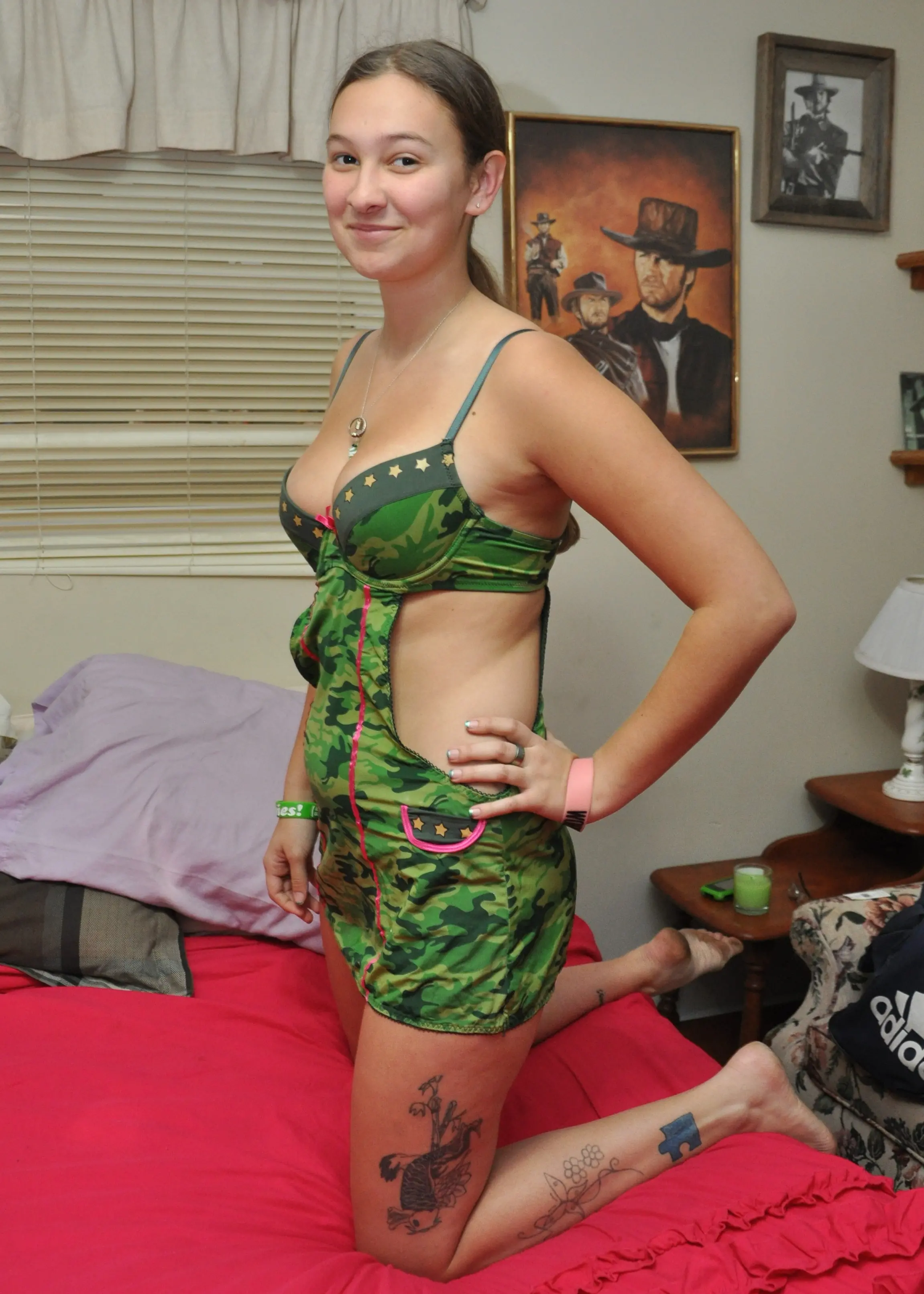 Amateur Porn Stars in Hardcore XXX Action - Explicit Porn Photos