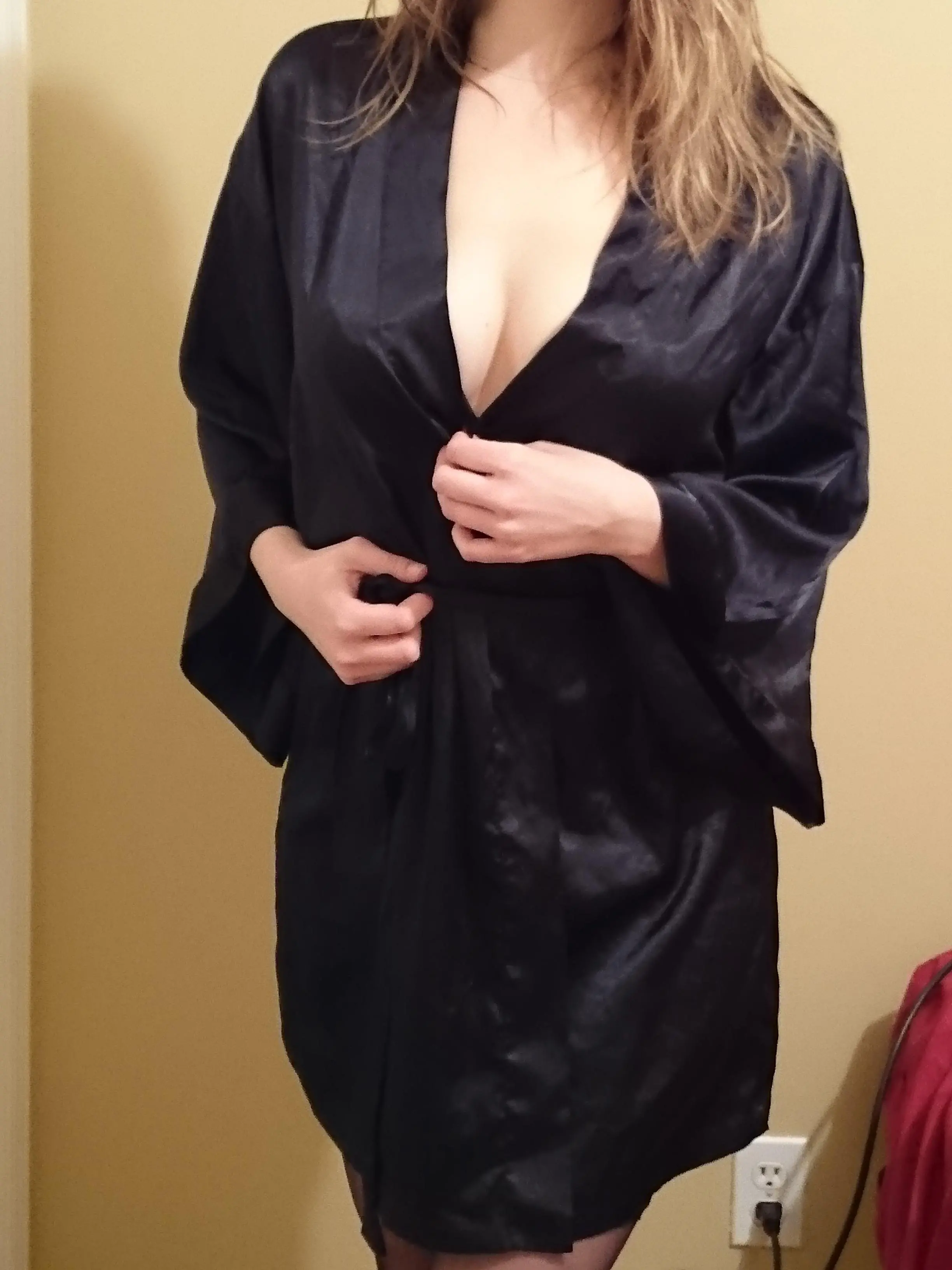 Hot Girl's Intimate Selfies: Explicit Amateur Photos