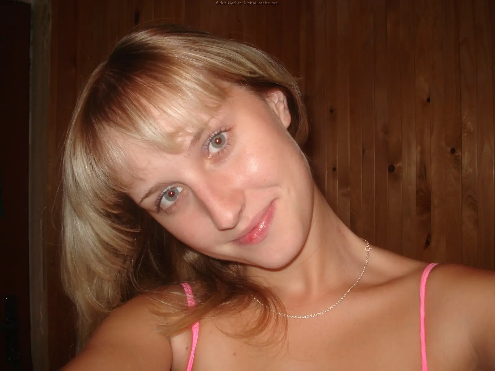 Hot Amateur Teen Sex with Steamy Foreplay Action