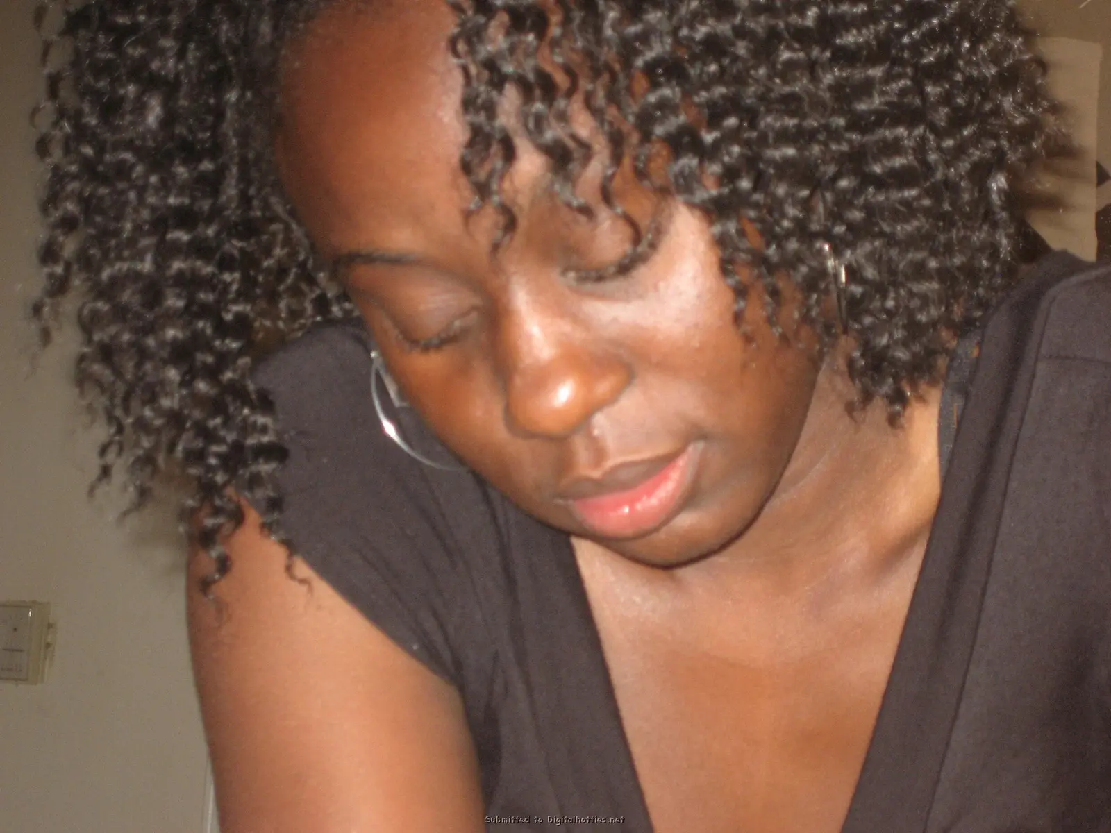 Black Cutie Gives Blowjob and Gets Fucked - Amateur Interracial Porn