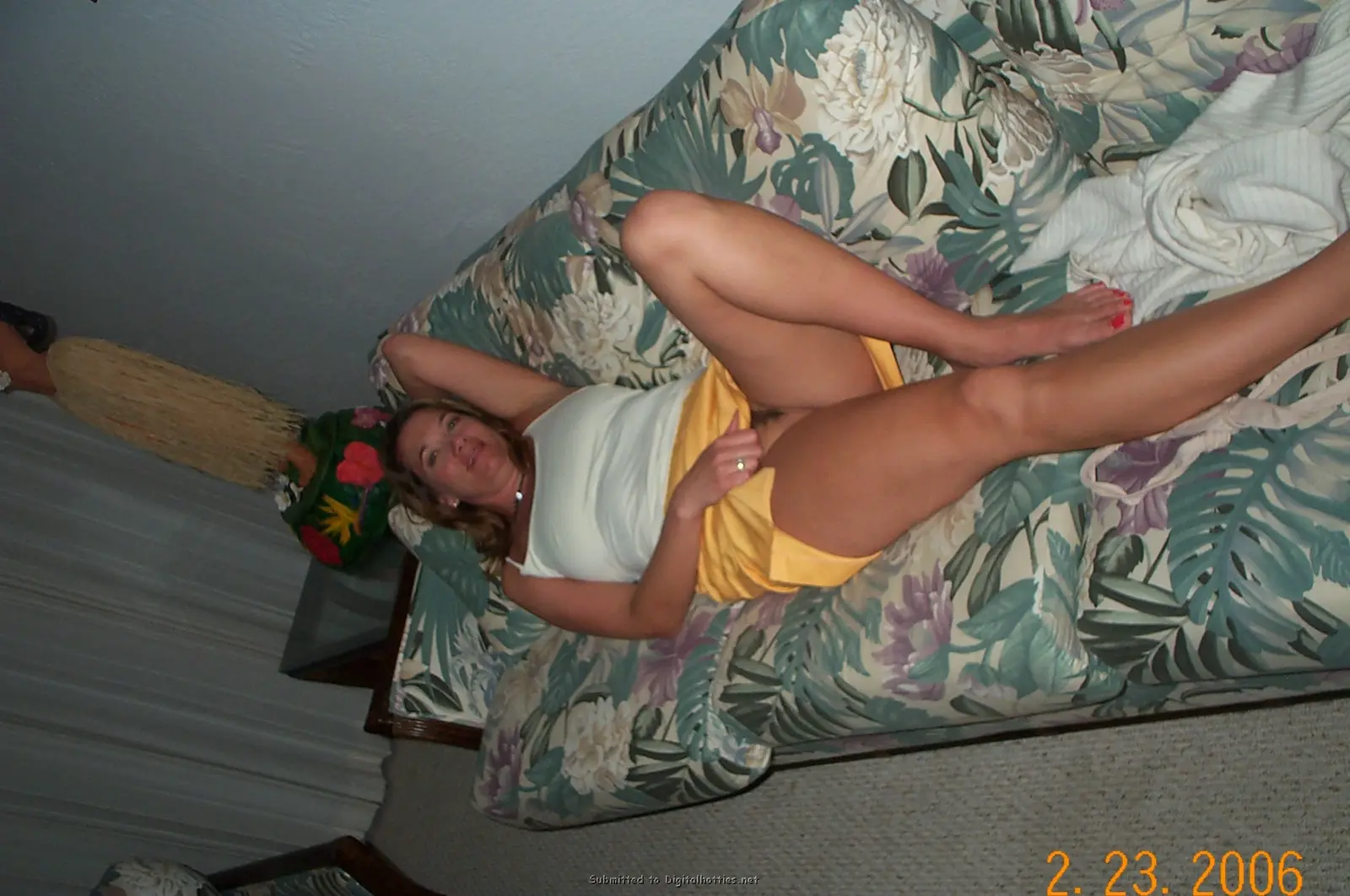 Mature Aunt Fucks Husband - Explicit Amateur Porn Photo