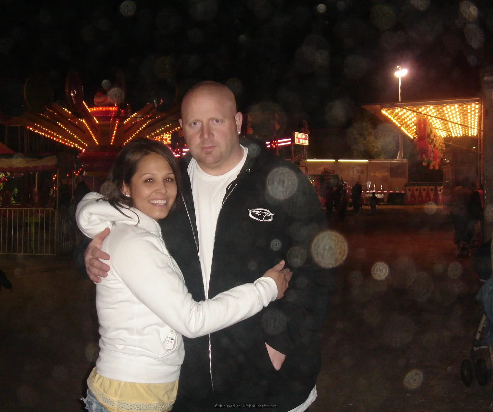 Hot Girl Gets Pussy Licked by Guy - Explicit Amateur Porn Photo