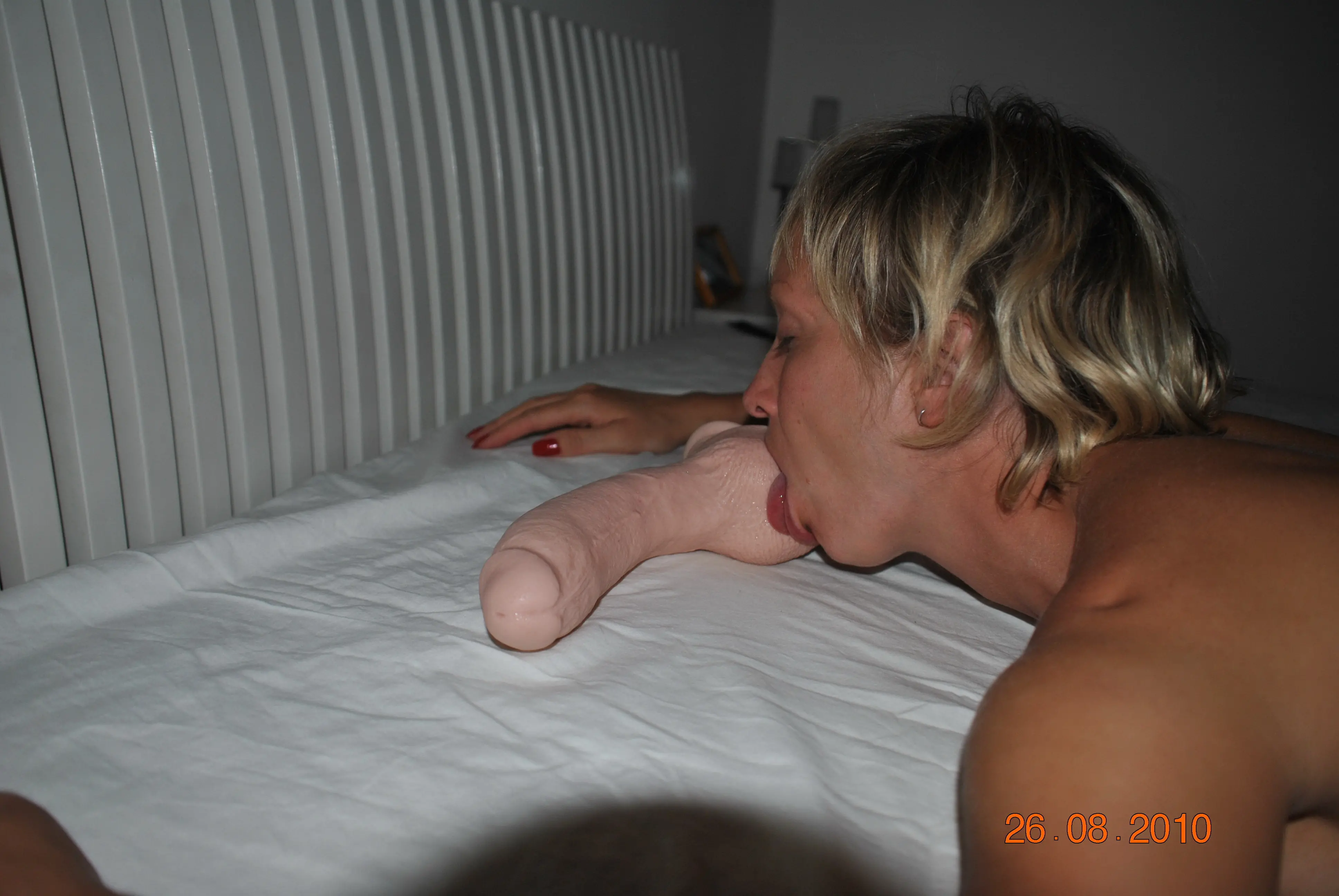 Hot and Horny Amateur Porn Pics - Intimate Photos and Exciting XXX Content