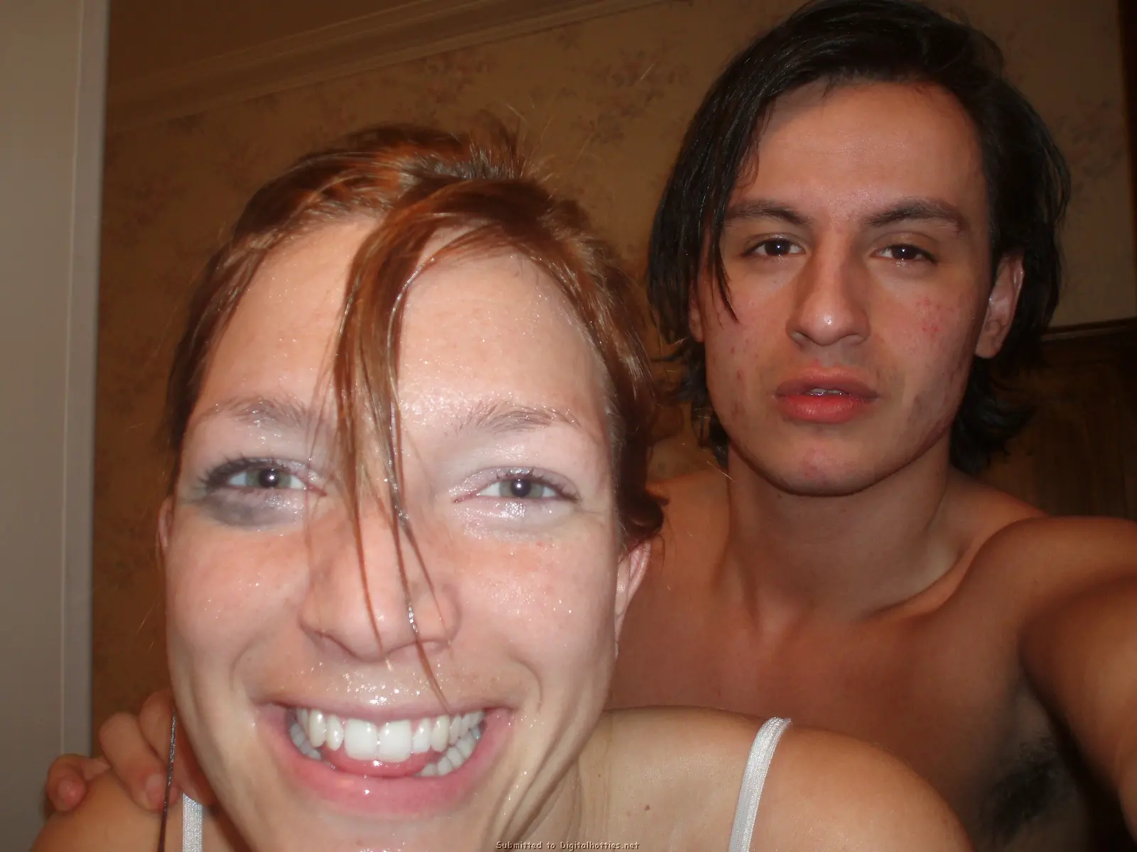 Amateur Porn Pics: Hairy Pussy Slut Exposed in Explicit Photos