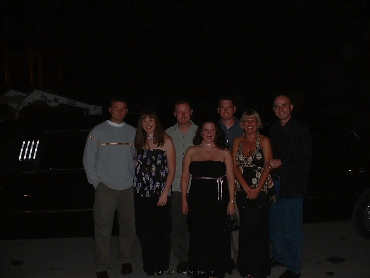 Mature Women Swinger Party: Explicit Amateur Porn Photos