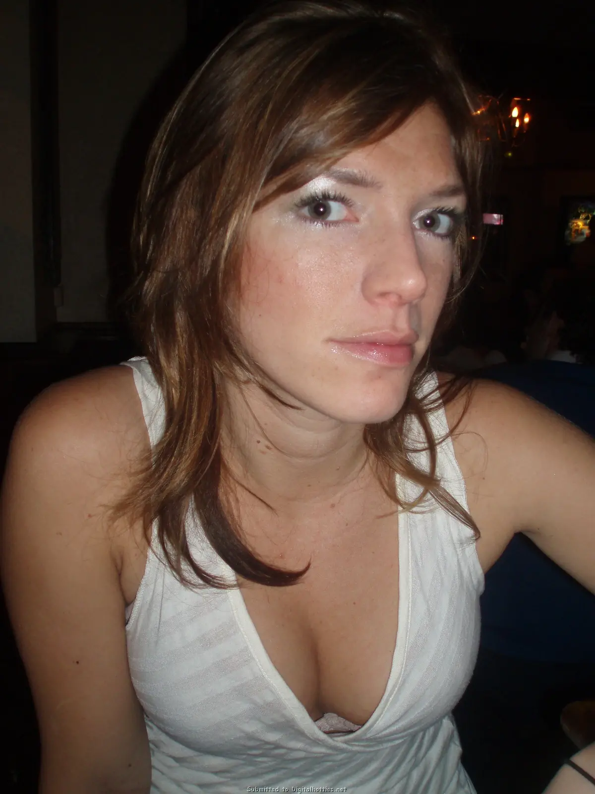 Amateur Porn Pics: Hairy Pussy Slut Exposed in Explicit Photos