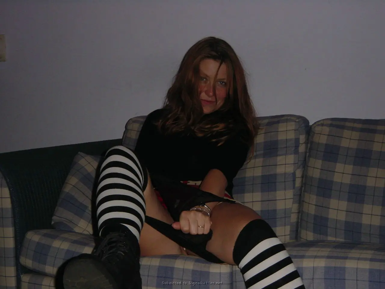 Amateur Big Booty Slut Porn - Explicit Homemade XXX Photos