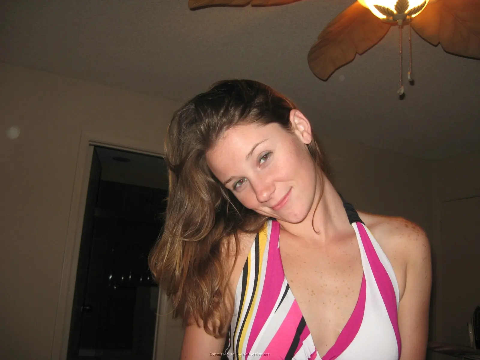 Young MILF gets pussy licked and fucked in amateur porn.