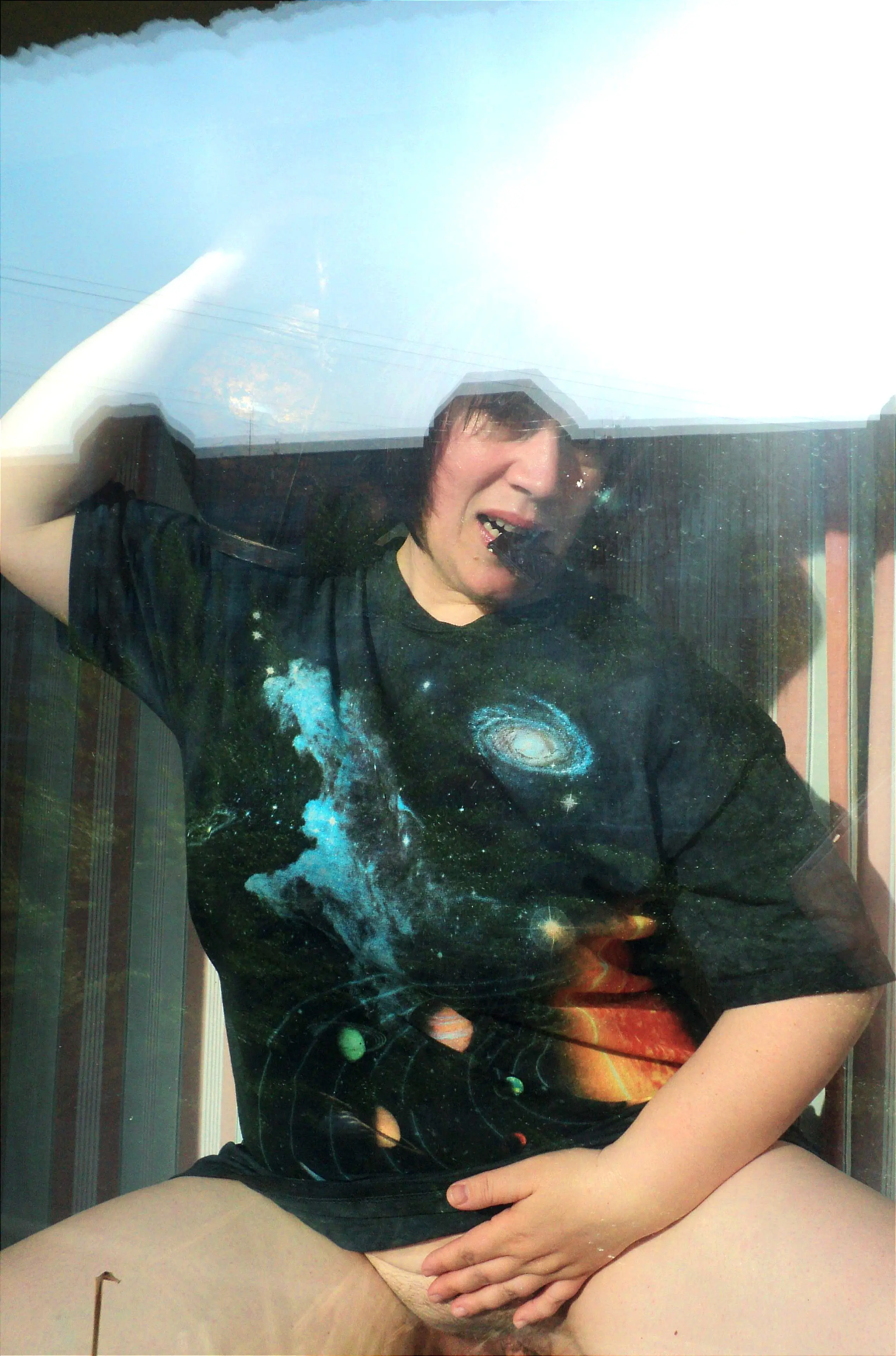 Mature Russian Slut Fucks Herself with Bottle - Extreme Amateur Porn!