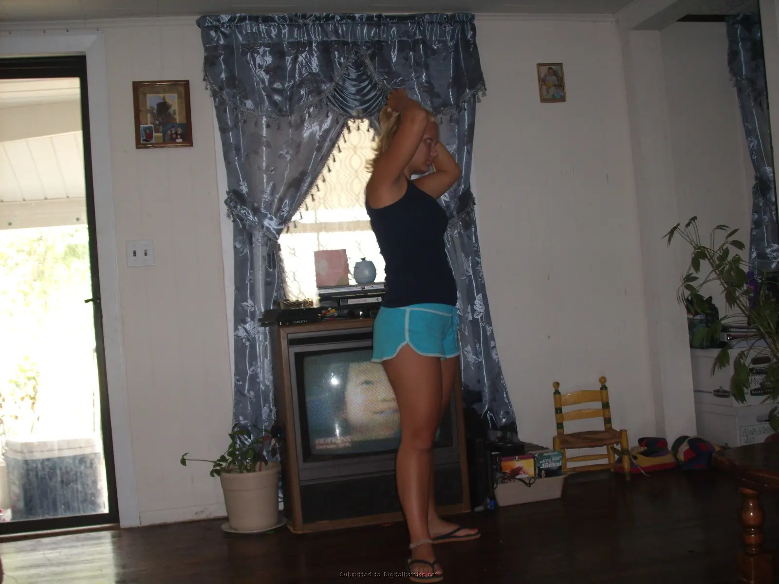 Curvy Blonde's Intimate Anal Sex Photo Shoot