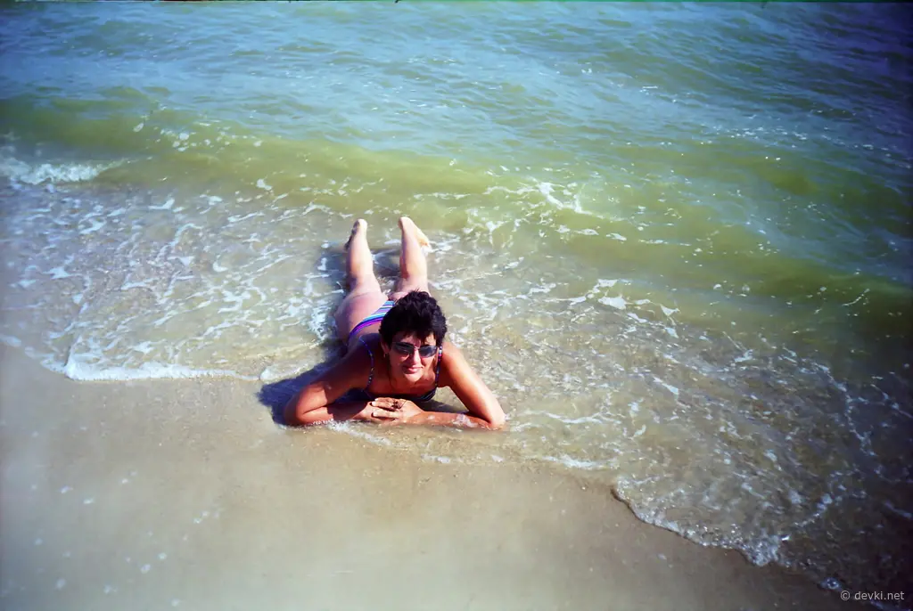 Summer Vacation Bathroom Sex in Nightclub - Amateur Porn Photo